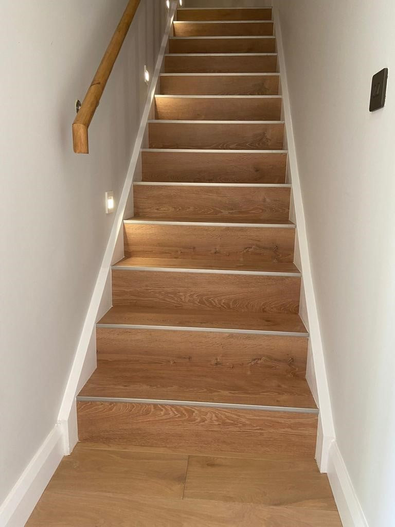 Floor Profile Stair Nose Chrome 8mm (270cm)B25349/270