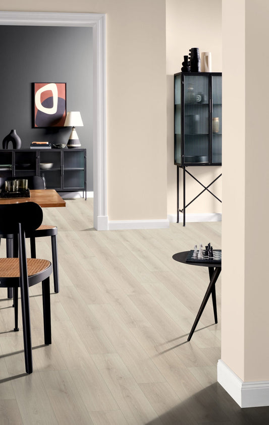 White Elton Oak image 1