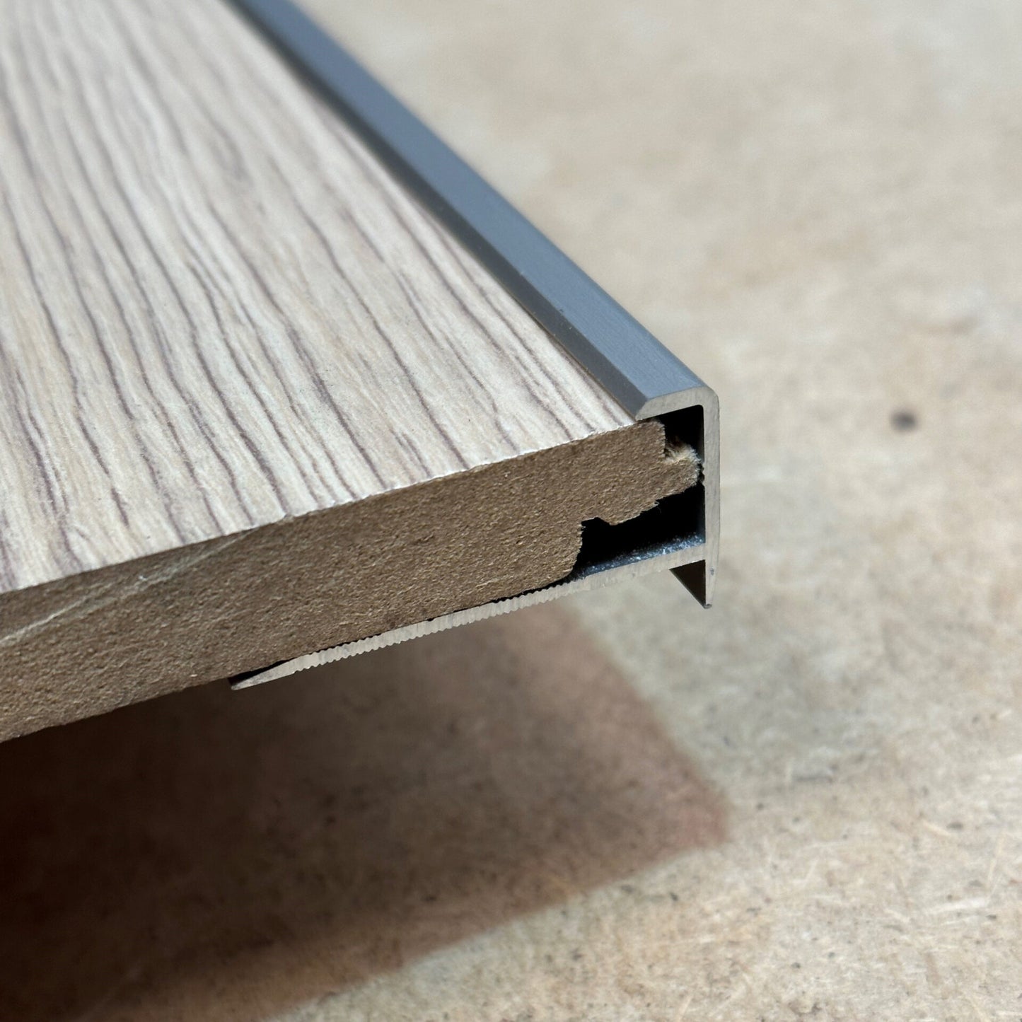 Floor Profile Stair Nose Chrome 8mm (270cm)B25349/270